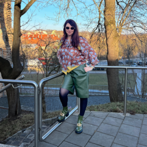 Marga palaidinė "Šokoladinė žibutė"